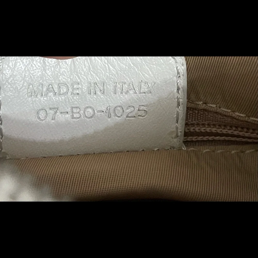 Authentic Christian dior boston bag - Picture 9 of 11